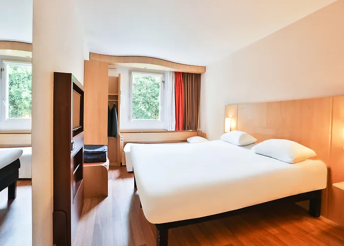 Centre Gare Hotel 3*