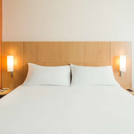 מלון Centre Gare Les Sables-dʼOlonne