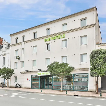 Centre Gare Hotell 3*