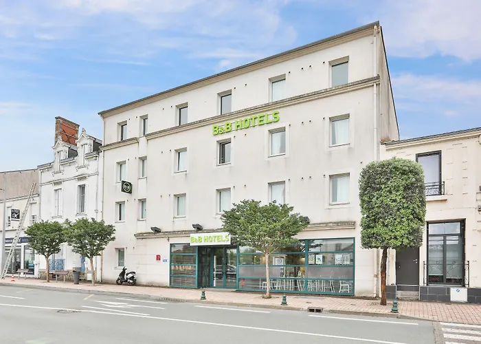 Centre Gare Hotell 3*